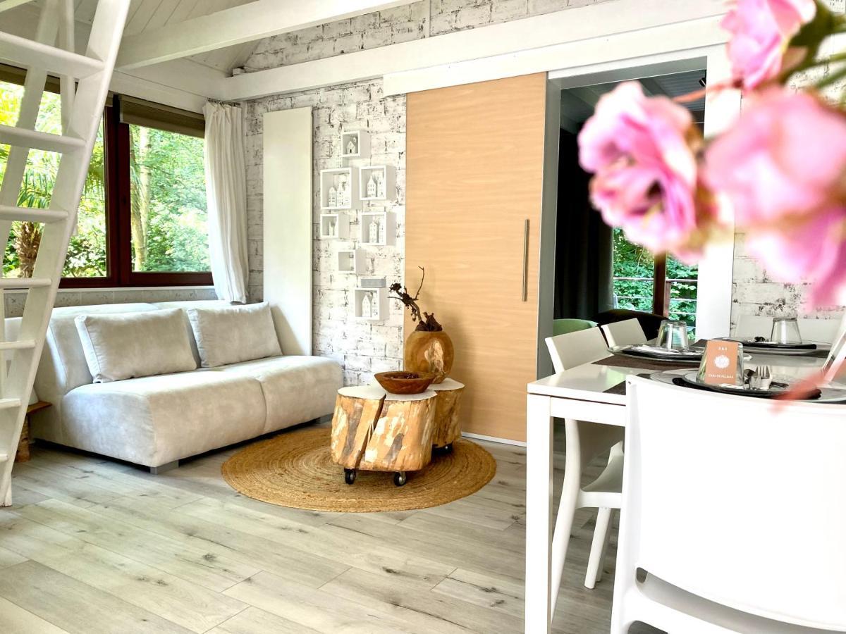 Casa De Palmas - Tiny House Villa Alkmaar Luaran gambar